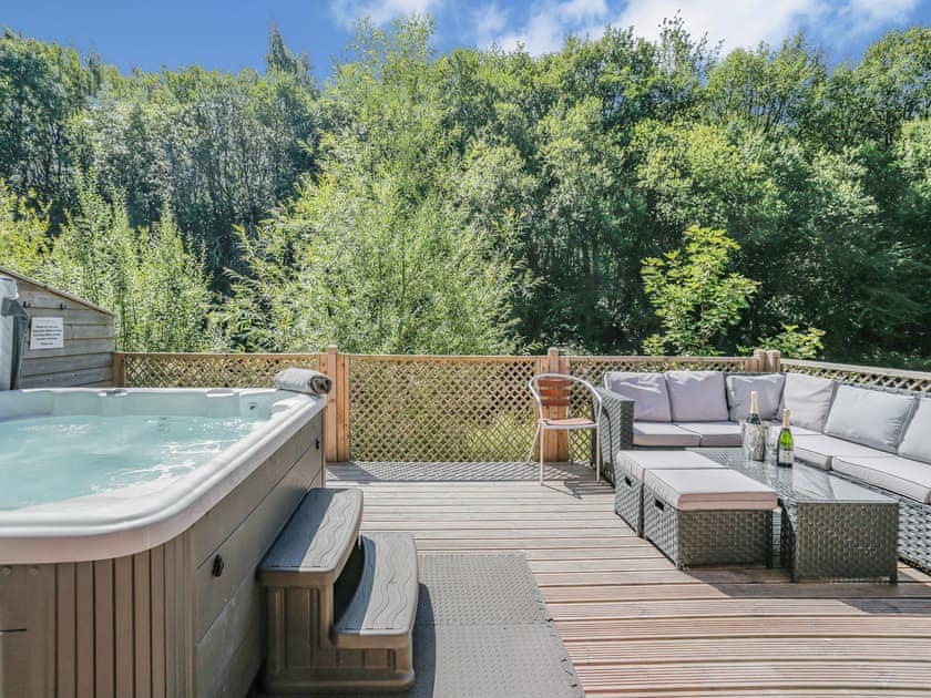 Outdoor area | Waterside Lodge Four - Ashgrove Country Park, Elland