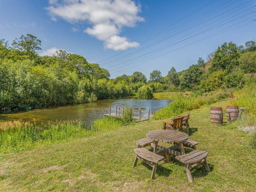 Exterior | Waterside Lodge Fifteen - Ashgrove Country Park, Elland