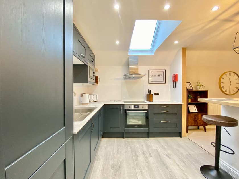 Kitchen | The Corner Barn, Cirencester