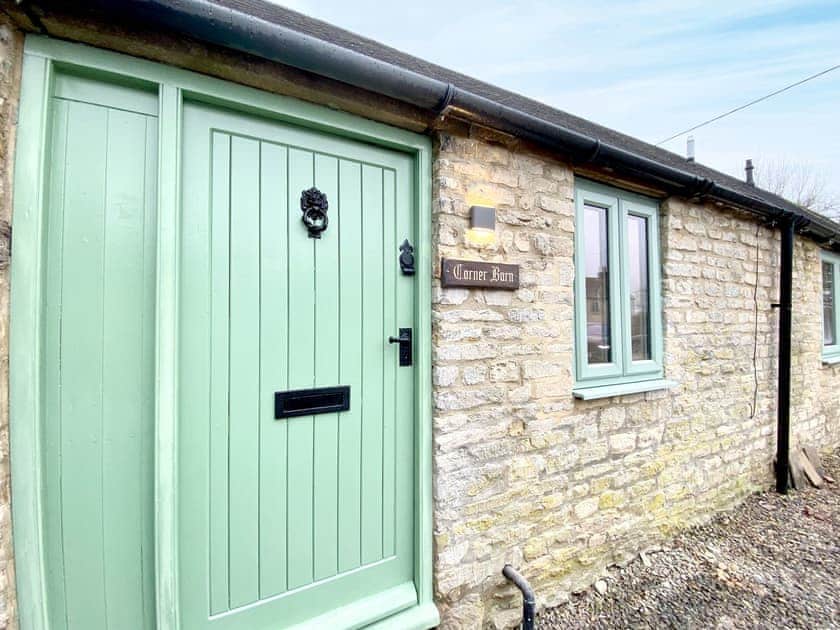Exterior | The Corner Barn, Cirencester