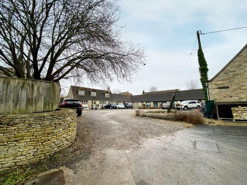 Exterior | The Corner Barn, Cirencester