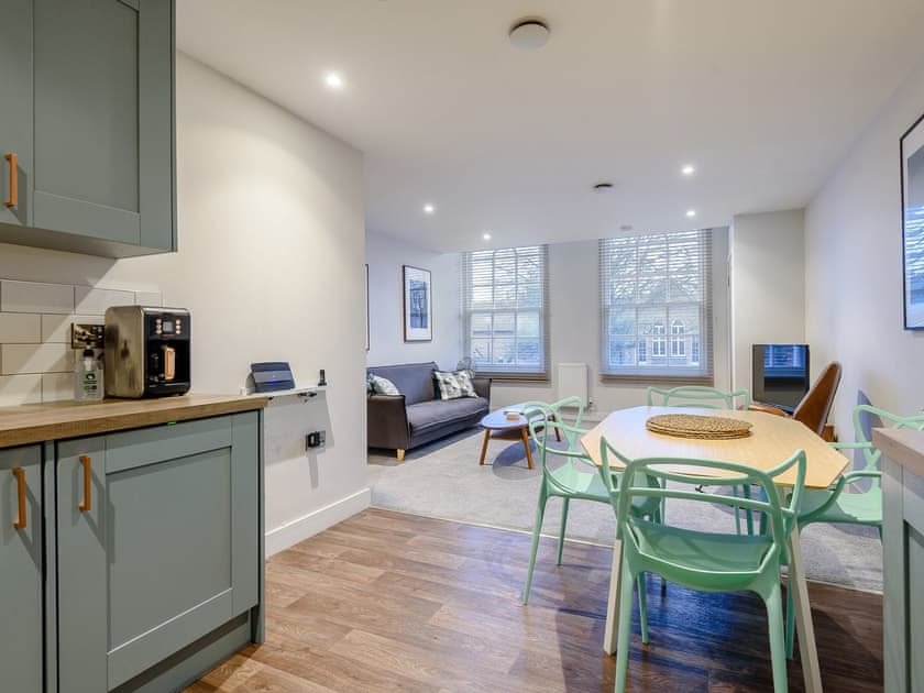 Kitchen/diner | 3 Eastgate - Eastgate House Apartments, Andover