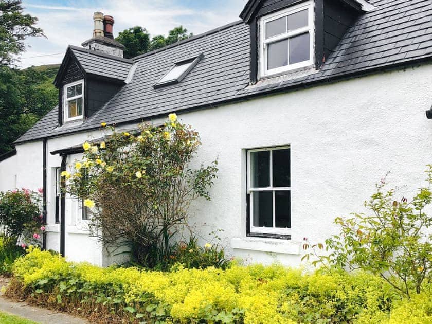 Exterior | Owl Cottage, Lothmore, Helmsdale