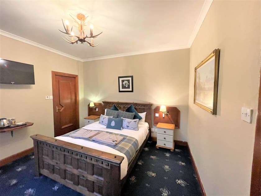 Double bedroom | Dalgarven Spa House, Kilwinning, near Ayr