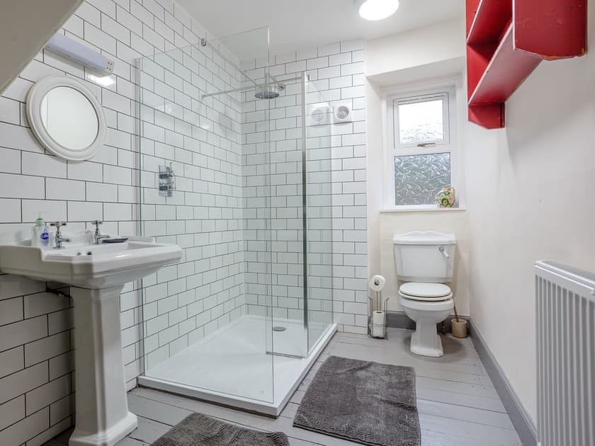 Shower room | Seafield House, Lochinver