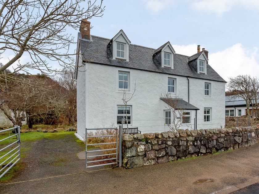 Exterior | Seafield House, Lochinver