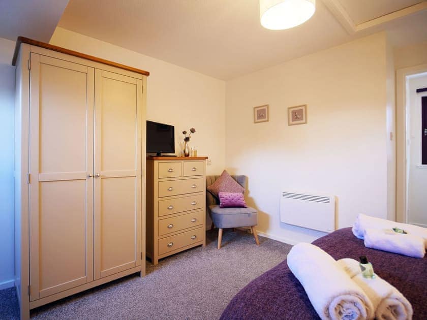Double bedroom | Ruby Cottage - Silverglades Holiday Homes, Aviemore