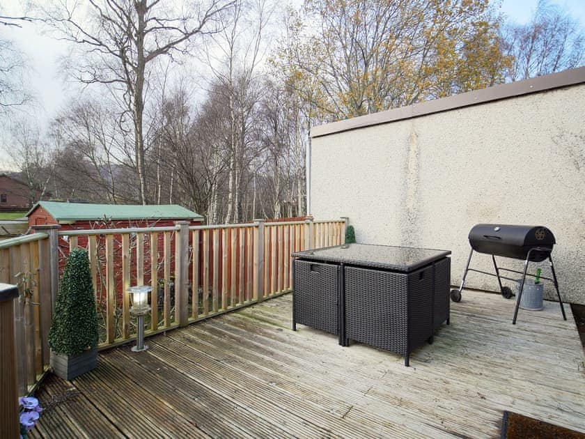 Decking | Ruby Cottage - Silverglades Holiday Homes, Aviemore