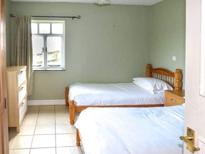 Twin bedroom | Church Cottage, Scleddau