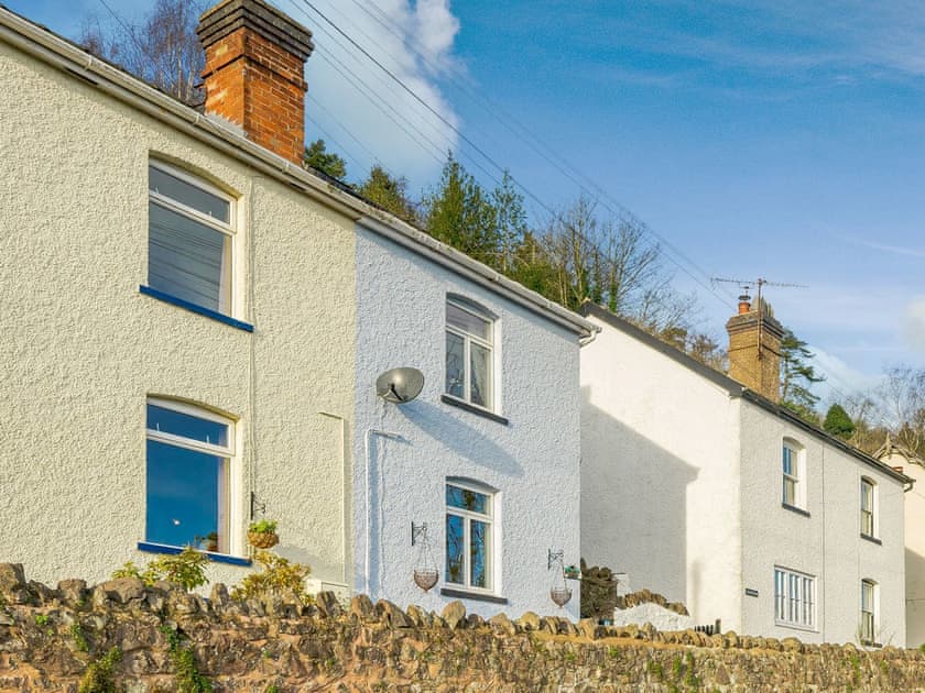 Exterior | Valley View, Malvern