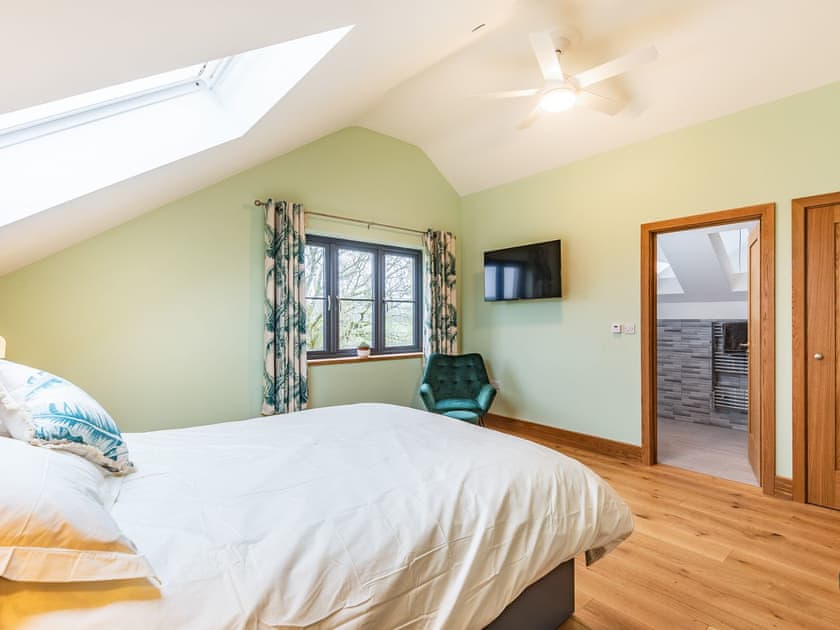 Master bedroom | Red Kite Lodge - Red Kite Holidays, Tregaron, near Aberystwyth