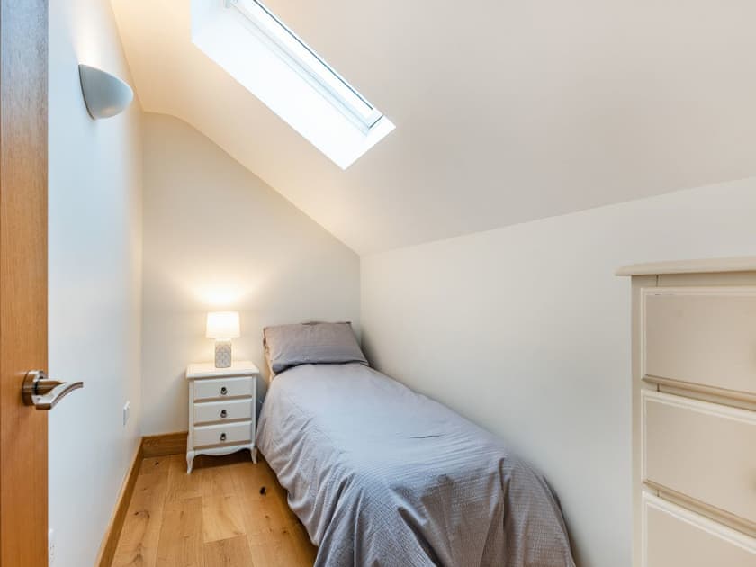 Single bedroom | Red Kite Lodge - Red Kite Holidays, Tregaron, near Aberystwyth
