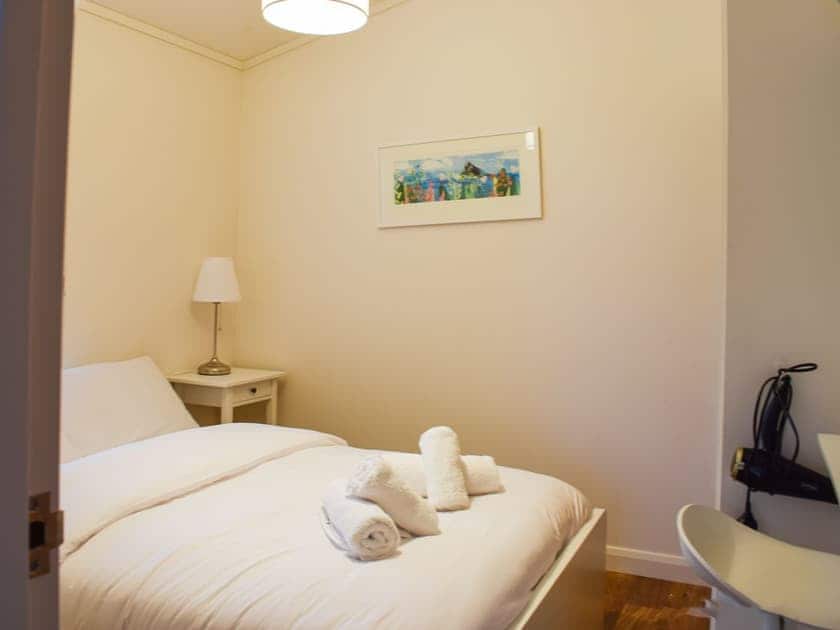 Typical double bedroom | The Caravan & Motorhome Club- Rachel’s Lodge - The Caravan & Motorhome Club, Truro