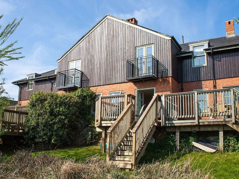 Horse Shoe (ref UKC5281) in South Cerney