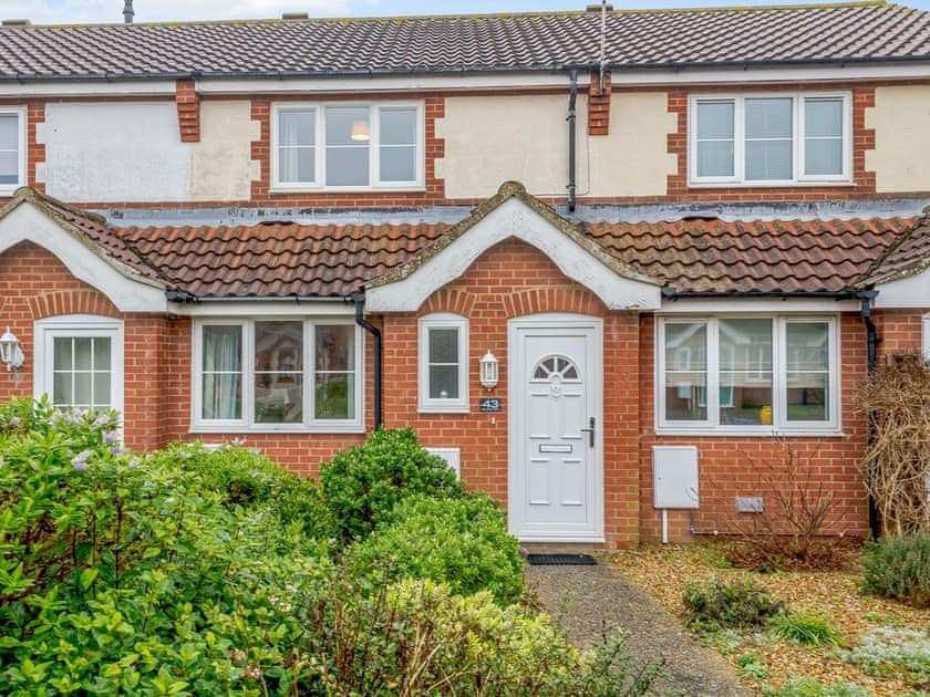 Exterior | Number 43, Mundelsey