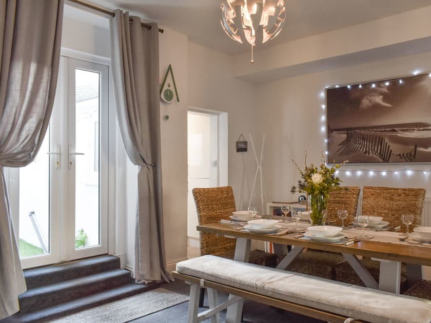 Dining Area | Driftwood, Scarborough