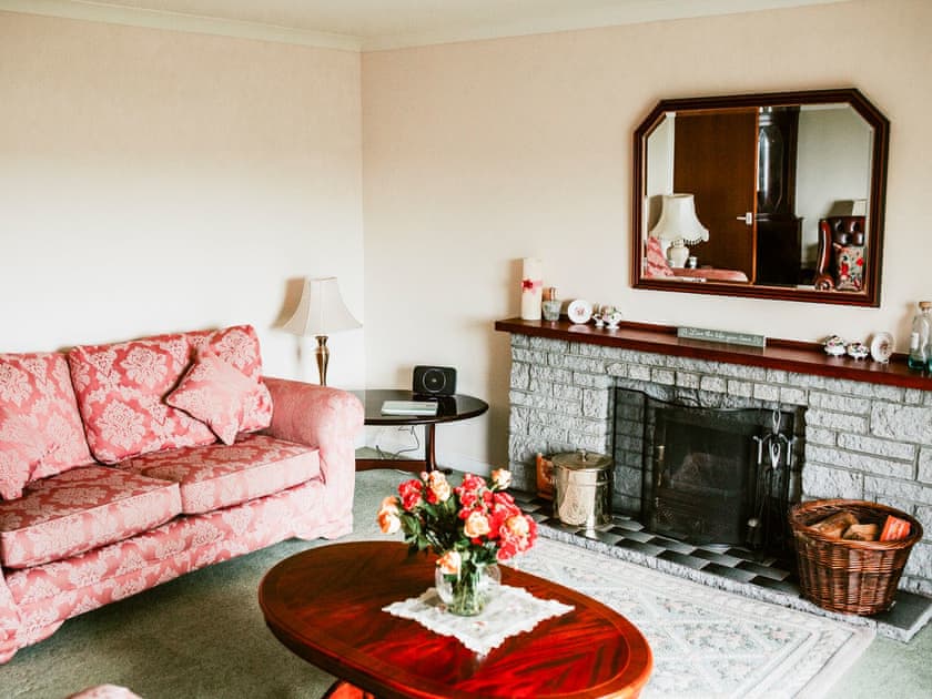 Comfortable living room | Hollyburn, Crulivig, Isle of Lewis