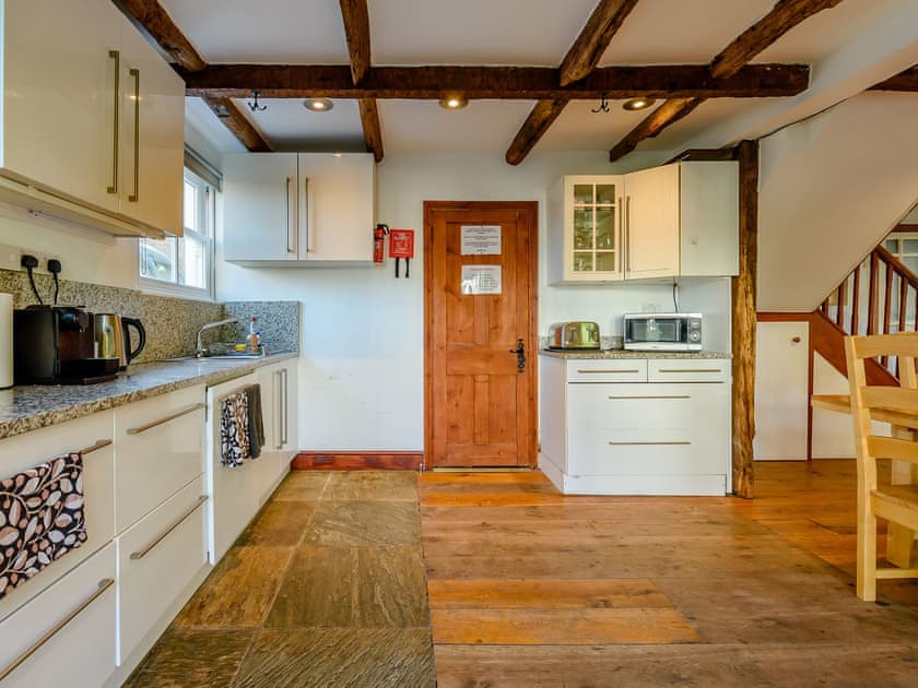 Kitchen | The Coach House, Sittingbourne