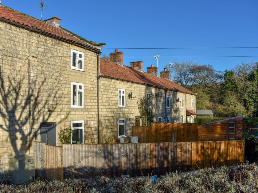 Exterior | Finlay’s Cottage, Pickering