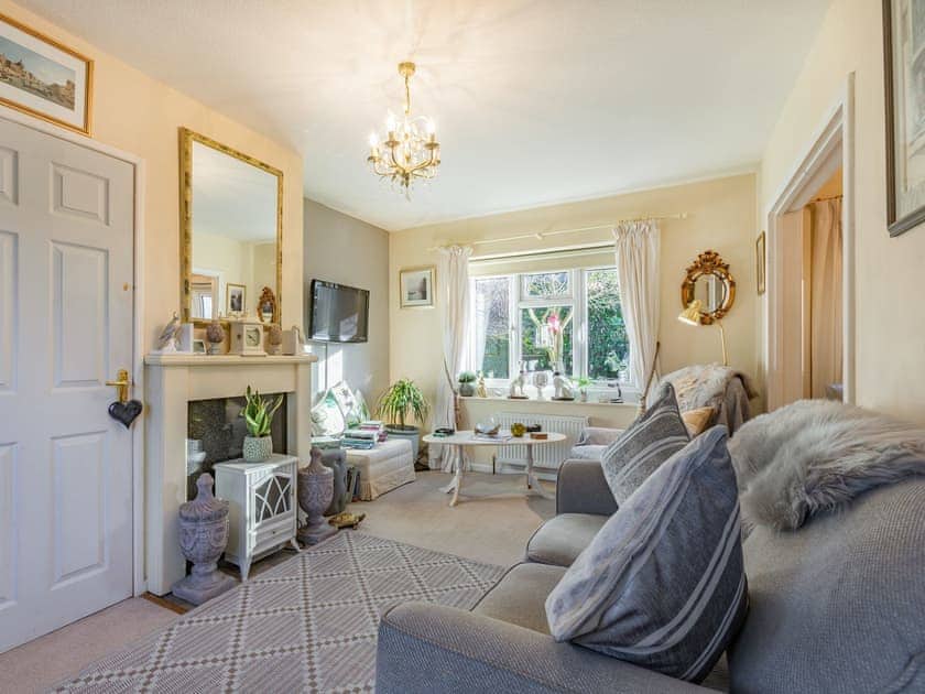 Living room | Wren’s Nest, Moreton-in-Marsh