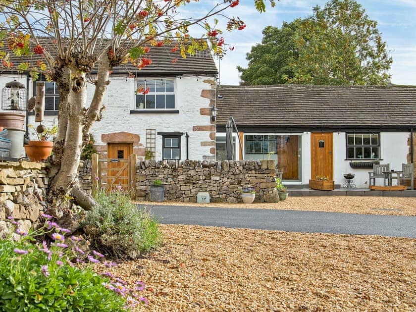 Exterior | Lavender Cottage, Buxton