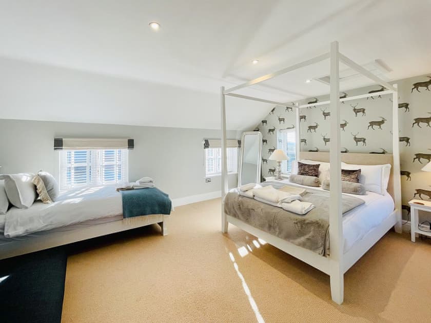 Four Poster bedroom | Gilbertson Cottage, York