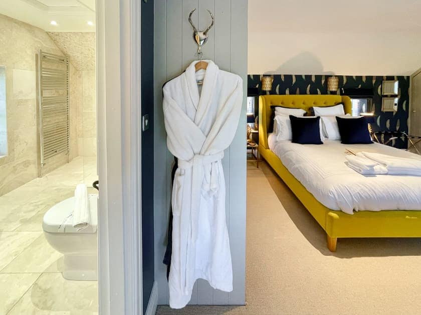 En-suite | Gilbertson Cottage, York