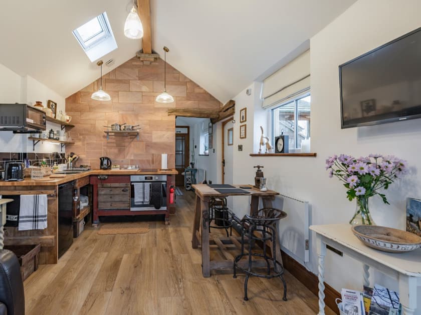 Open plan living space | Little Pines Lodge, Biddulph