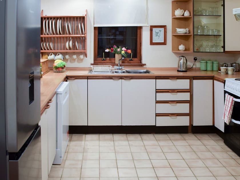 Kitchen/diner | Quarter Deck Gardens, Glencoe