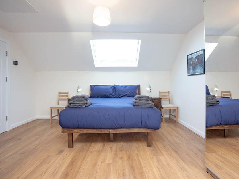 Double bedroom | Number 11, Mawgan Porth