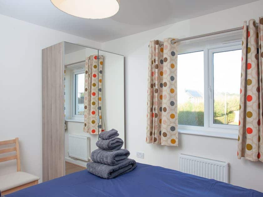 Double bedroom | Number 11, Mawgan Porth