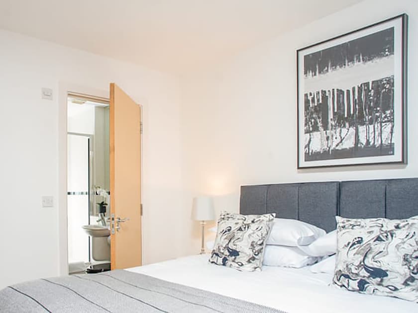 Clifton House in Clifton, near Bath | Cottages.com