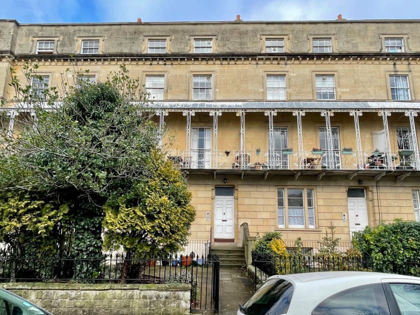 Exterior | South Parade Mansions, Bristol