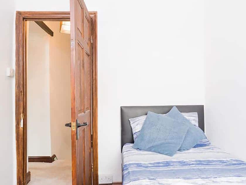 Single bedroom | Kimberley Cottage, Yate