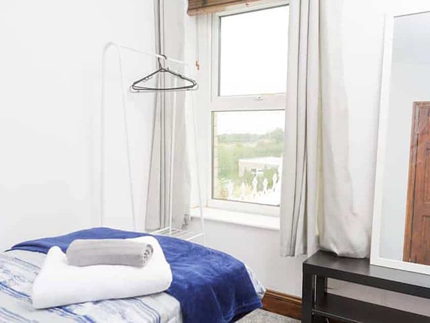 Single bedroom | Kimberley Cottage, Yate