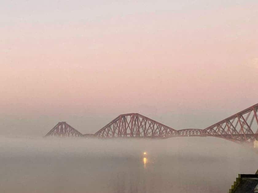 Surrounding area | Forth Reflections, South Queensferry