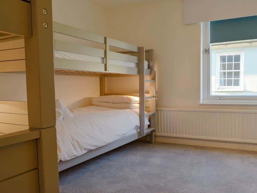 Bunk bedroom | Hideaway, Salcombe