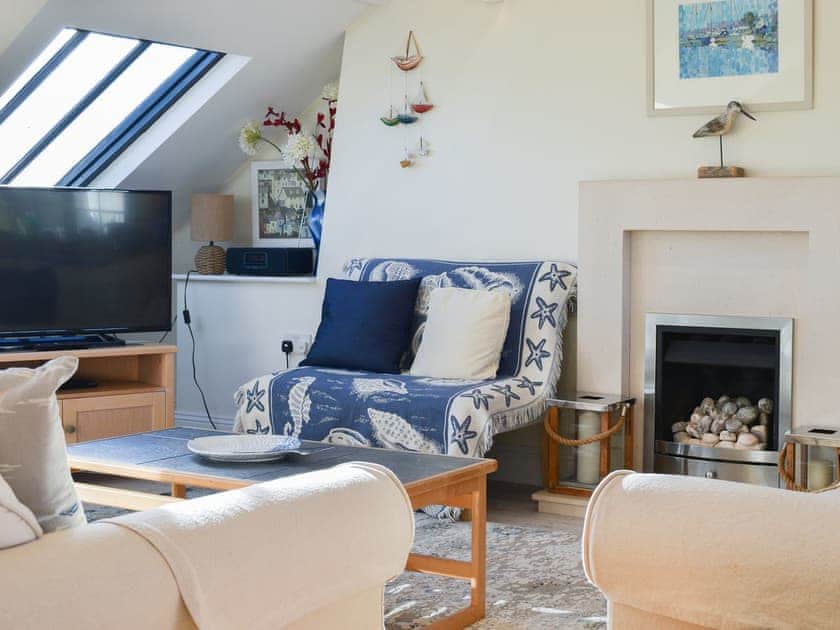 Comfortable living room area | Upper Sheldon House, Salcombe