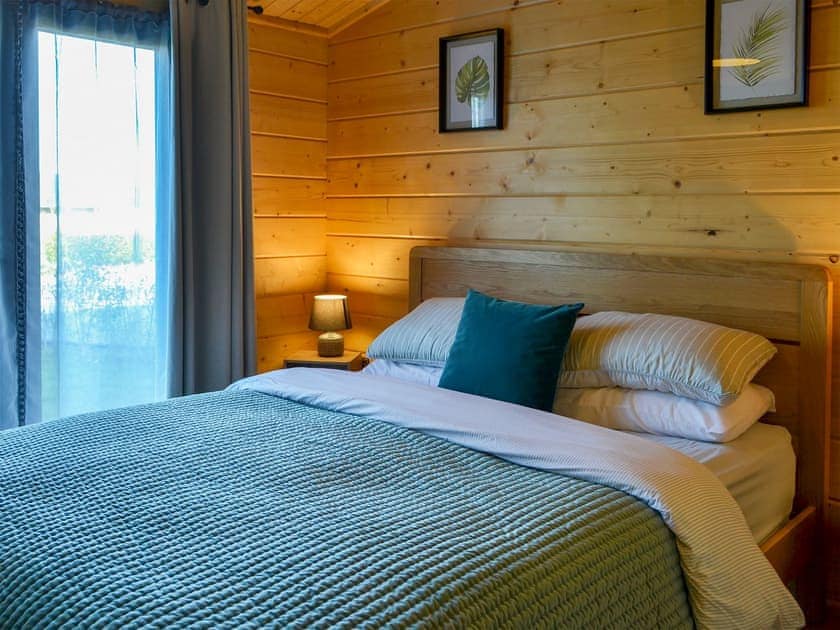 Double bedroom | Evergreen Lodge at Kingfisher Lakes, Brandesburton