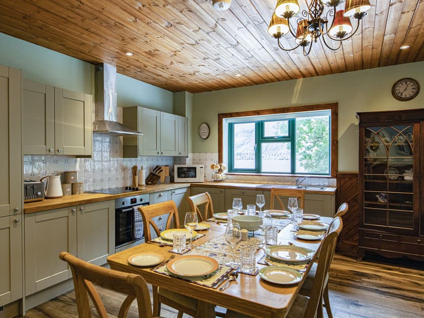 Kitchen/diner | Heather and Thistle - Black Sheep Collection, Letter Finlay, near Spean Bridge