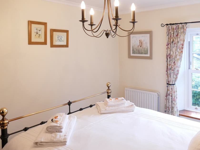 Double bedroom | Sweet Pea Cottage, Redmire, near Leyburn