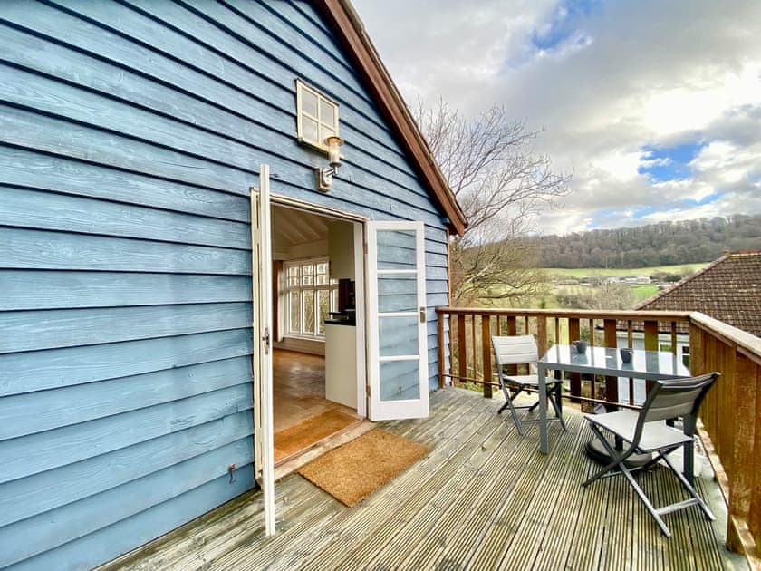 Sitting-out-area | The Hazeling Hideaway, Slad, near Stroud