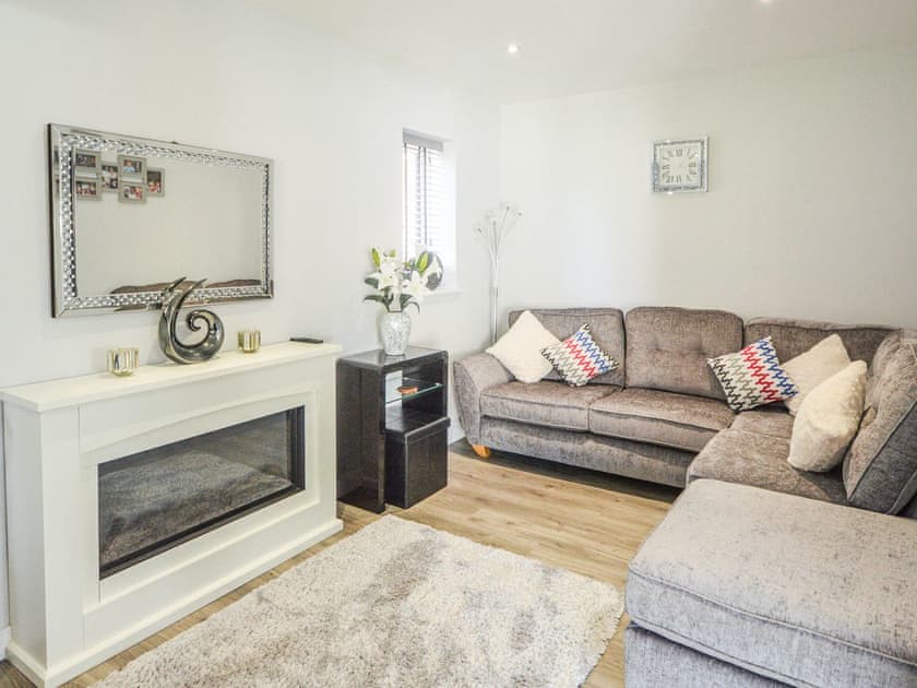Living area | Sea Breeze, Cowes
