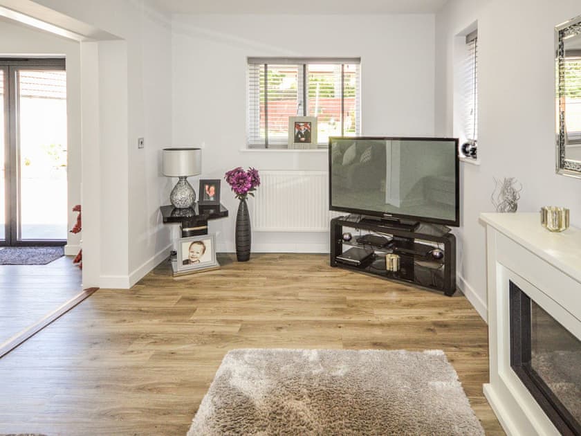 Living area | Sea Breeze, Cowes