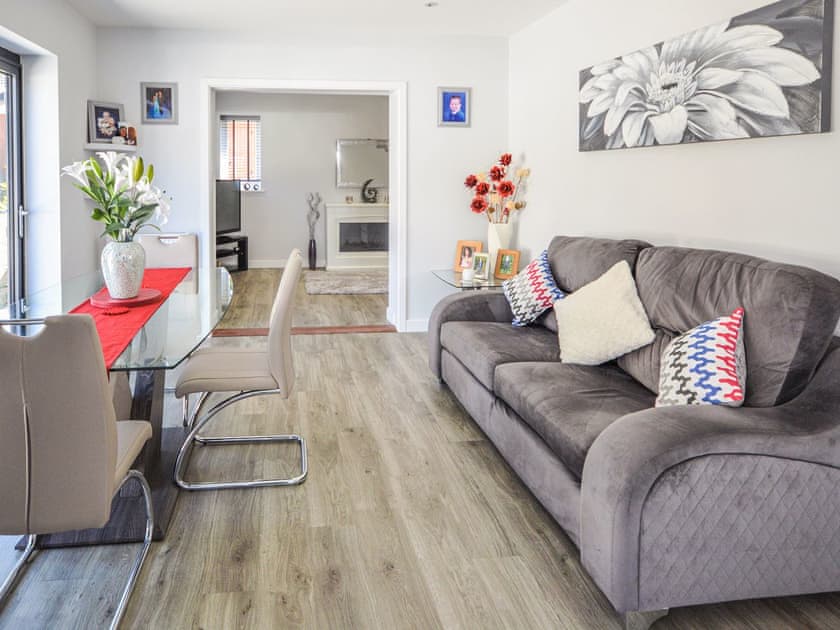 Living area | Sea Breeze, Cowes