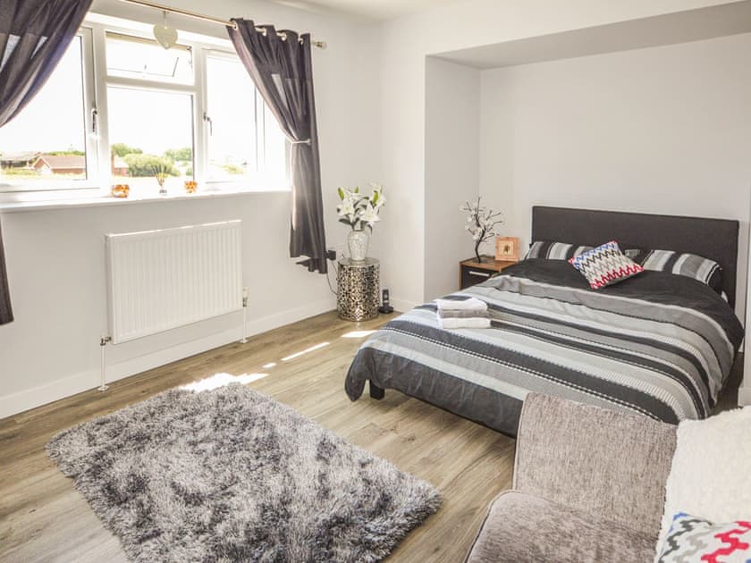 Double bedroom | Sea Breeze, Cowes