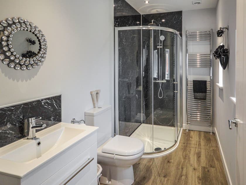 Bathroom | Sea Breeze, Cowes