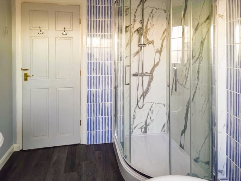 Bathroom | April Cottage, Sewerby