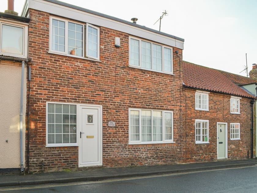 Exterior | April Cottage, Sewerby