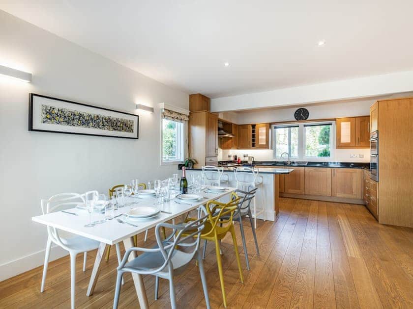 Dining Area | Wrens Lake House, South Cerney, Cotswolds near Cirencester